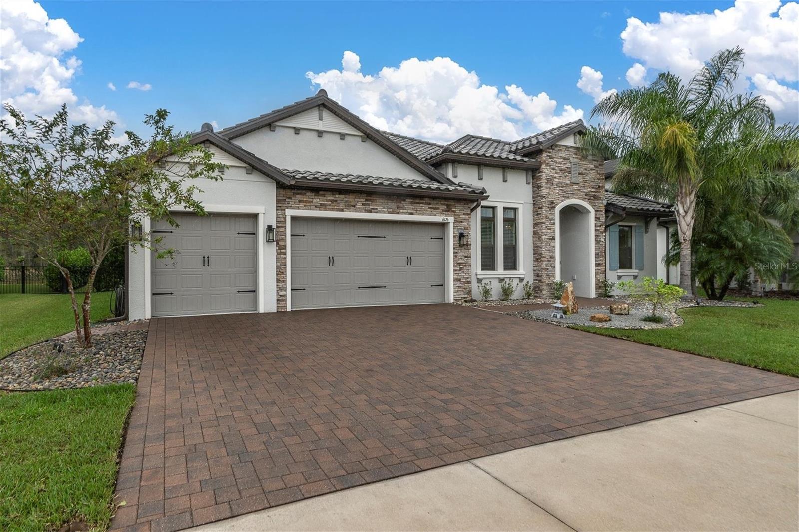 Photo of 6126 MARSH TRAIL DRIVE ODESSA FL 33556
