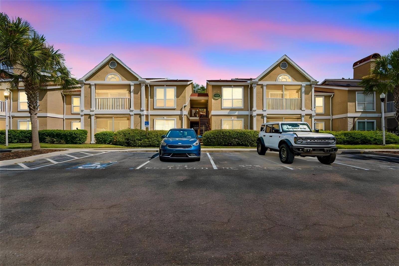 Photo of 9481 HIGHLAND OAK DRIVE #814 TAMPA FL 33647