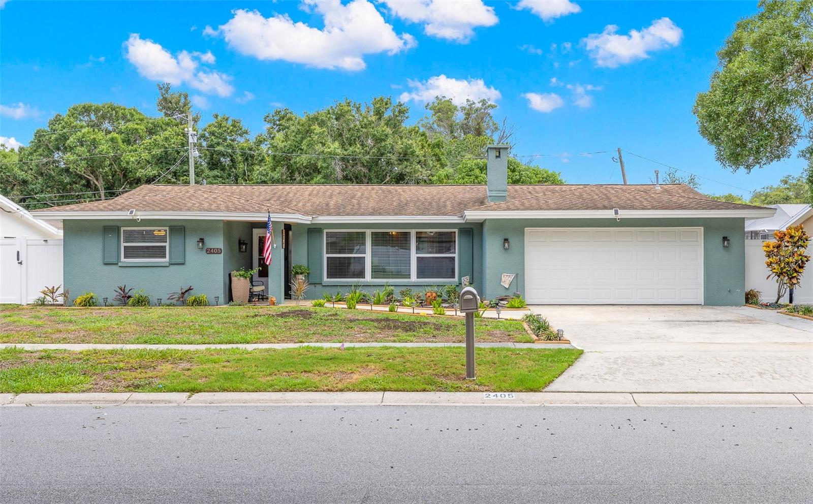 Photo of 2405 SUMMERLIN DRIVE CLEARWATER FL 33764