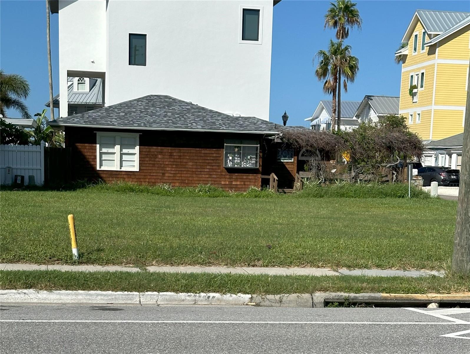 Photo of GULF BOULEVARD REDINGTON SHORES FL 33708