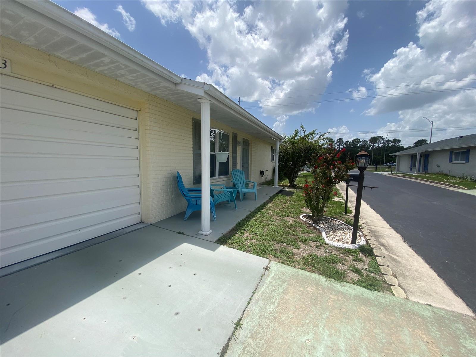 Photo of 703 HUXLEY PLACE SUN CITY CENTER FL 33573