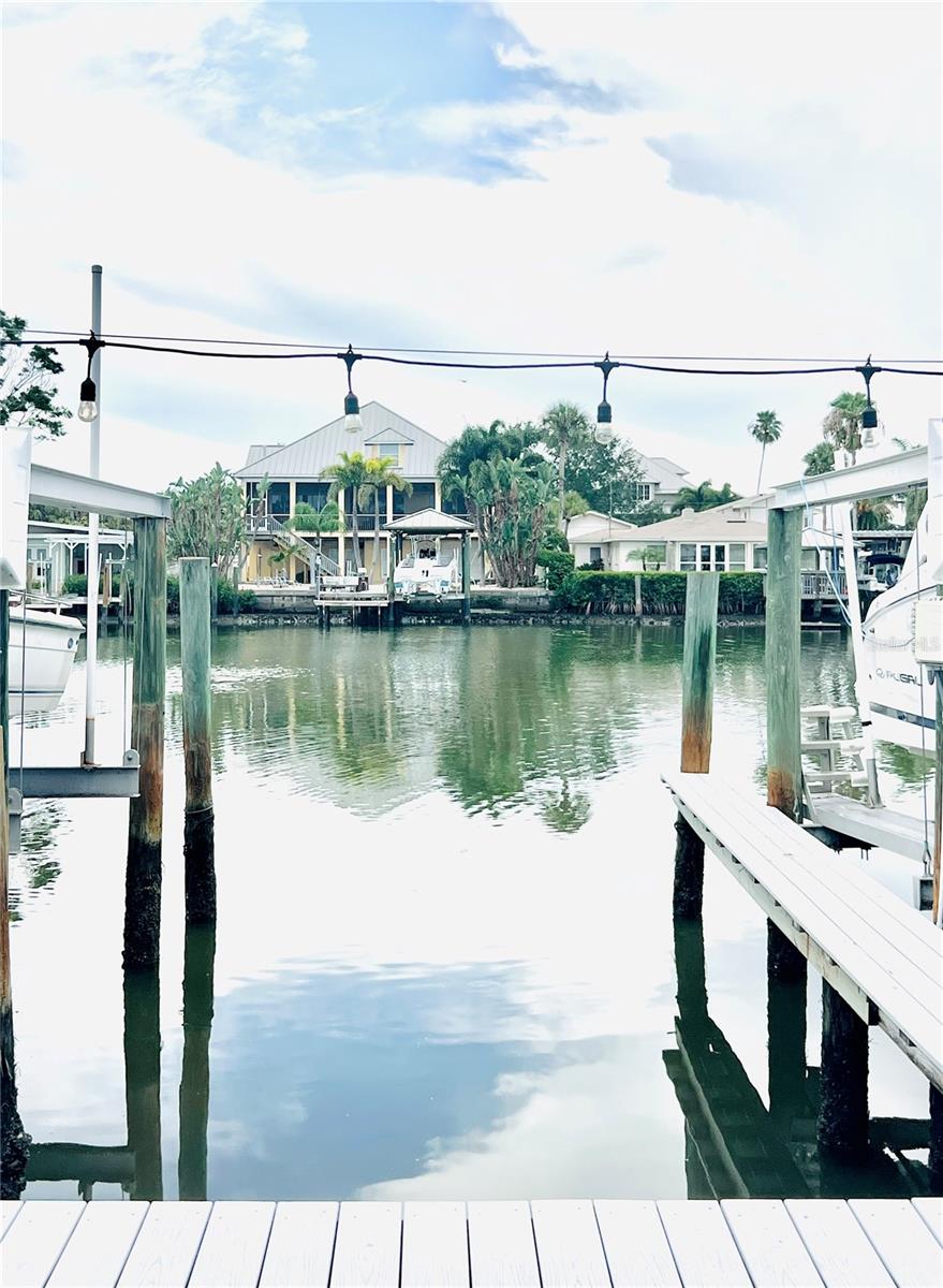Photo of 300 VENETIAN DRIVE #2 CLEARWATER FL 33755