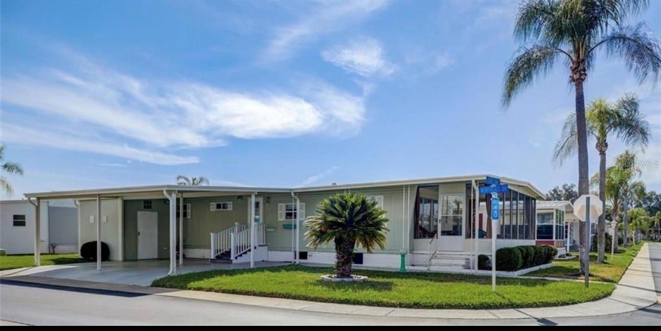 Photo of 225 DIXIE LANE TARPON SPRINGS FL 34689