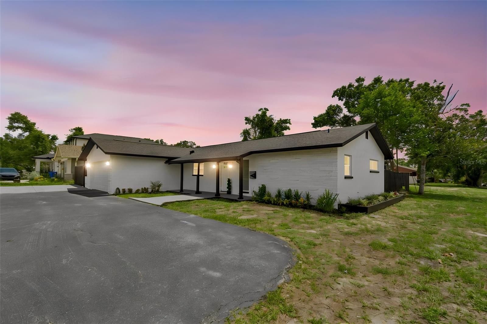 Photo of 1530 49TH STREET ST PETERSBURG FL 33710