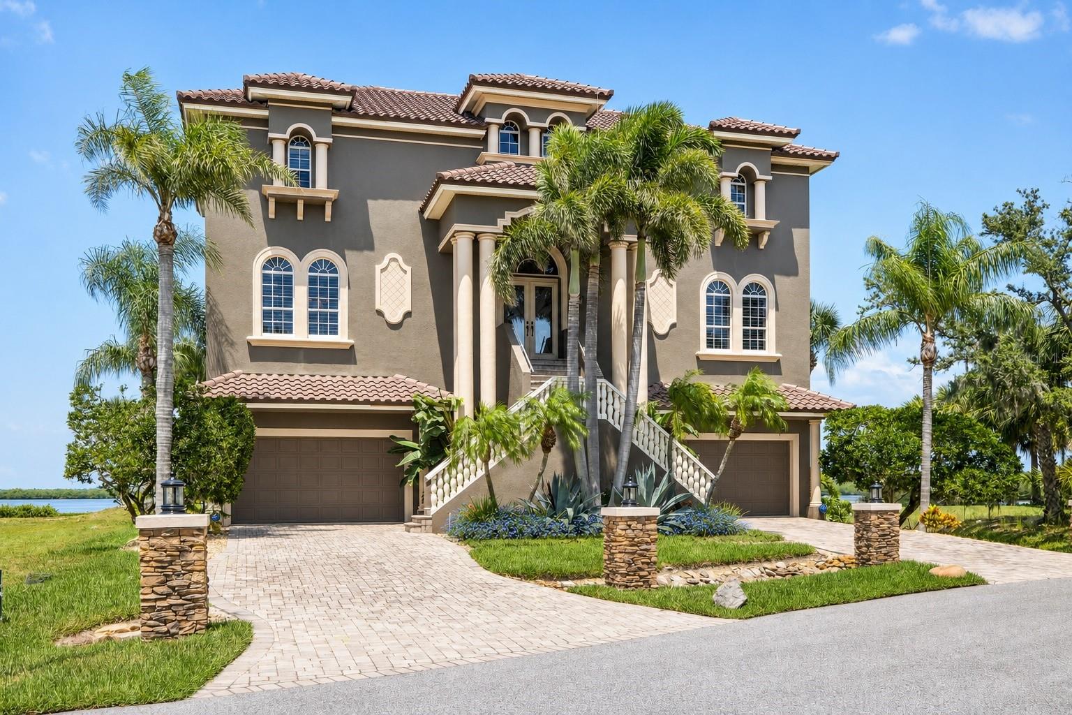 Photo of 4631 HARBORPOINTE DRIVE PORT RICHEY FL 34668