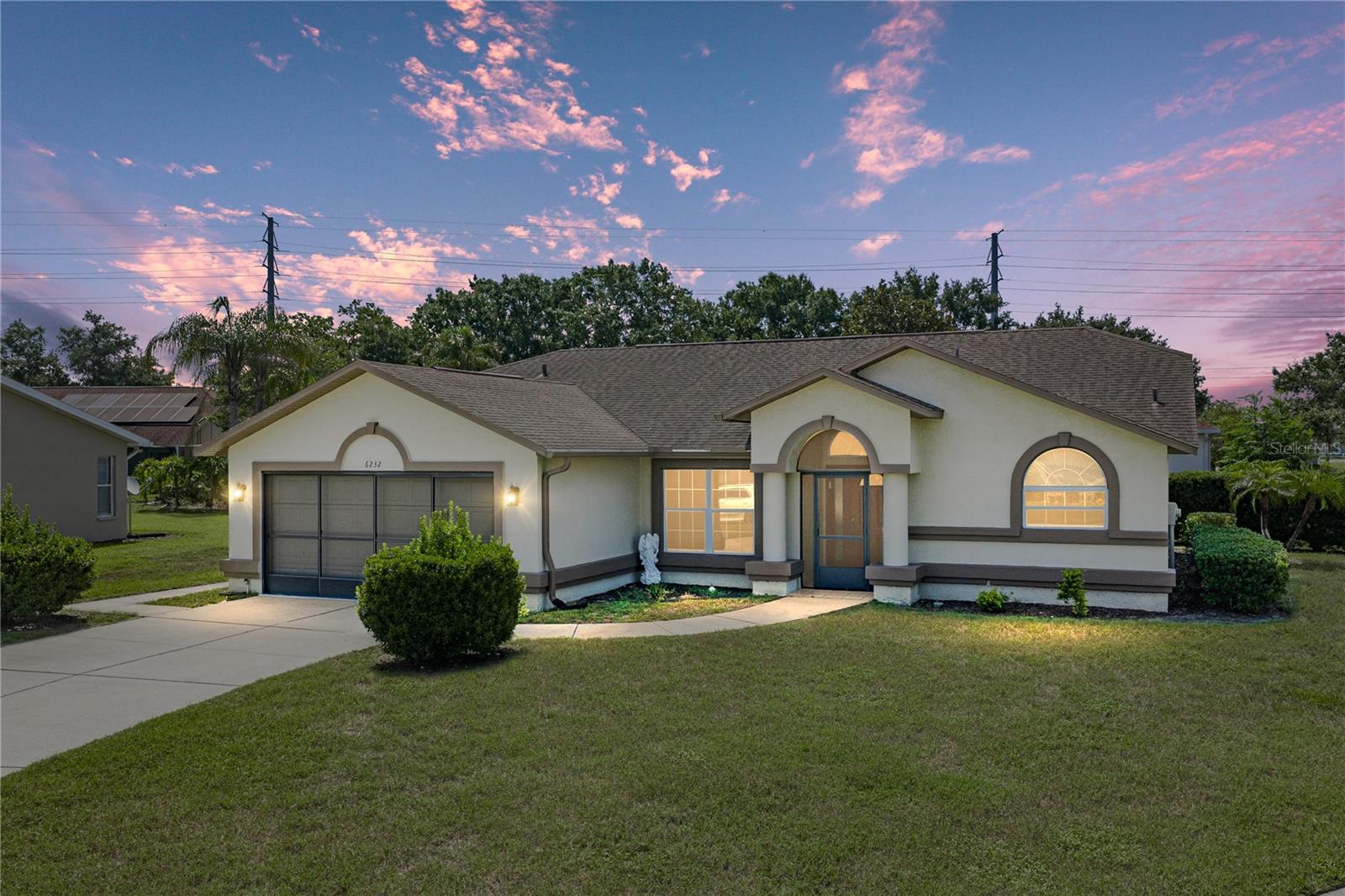 Photo of 6232 HUNTINGTON DRIVE ZEPHYRHILLS FL 33542