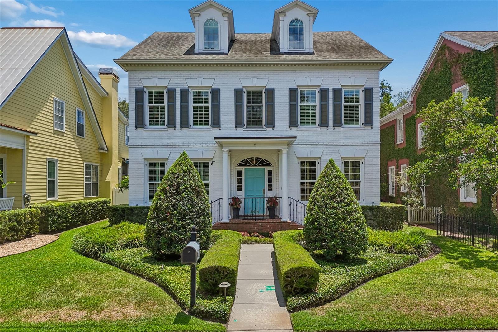 Photo of 2414 W COUNTRY CLUB AVENUE TAMPA FL 33611