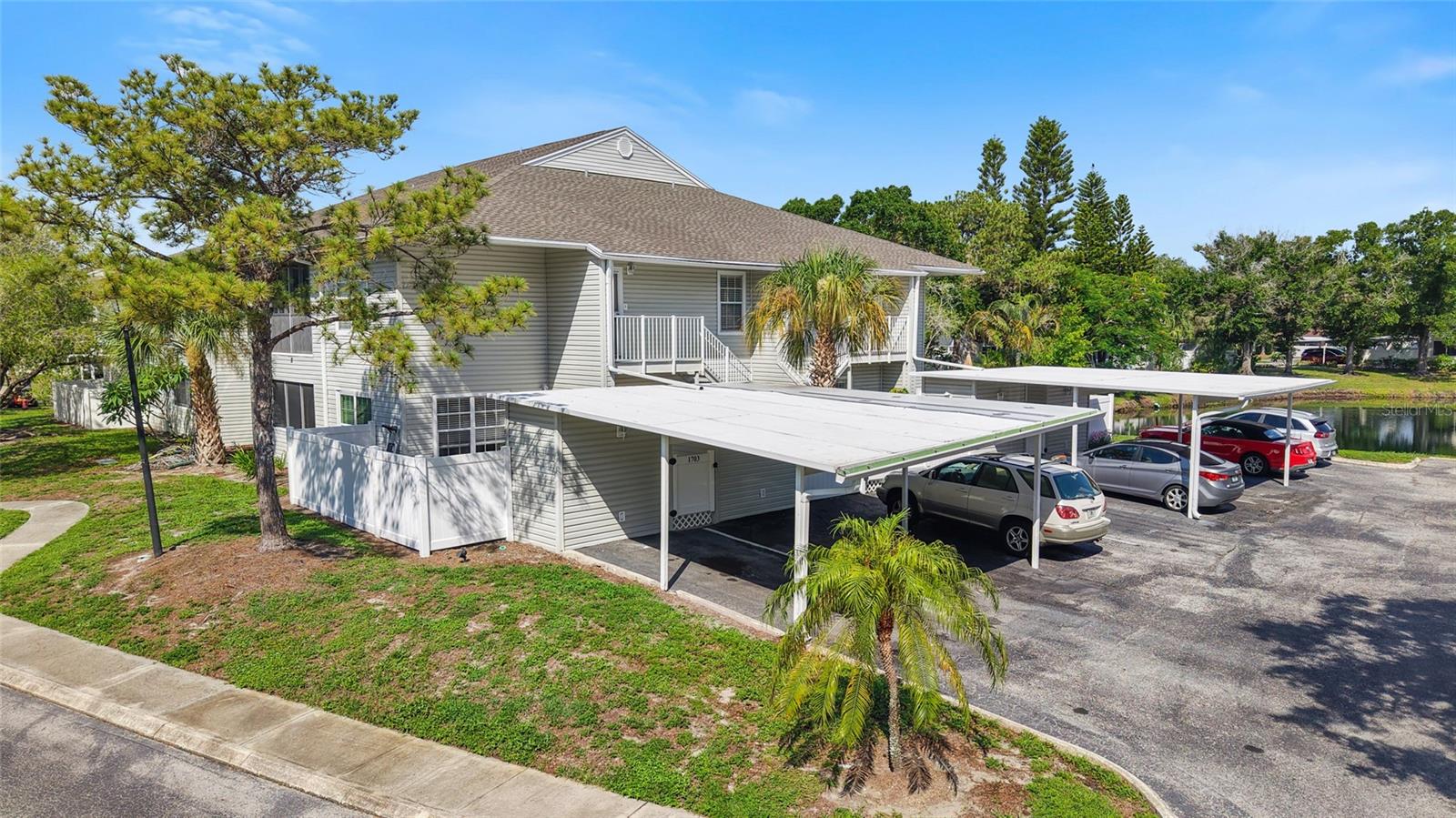 Photo of 8350 SAVANNAH TRACE CIRCLE #1703 TAMPA FL 33615