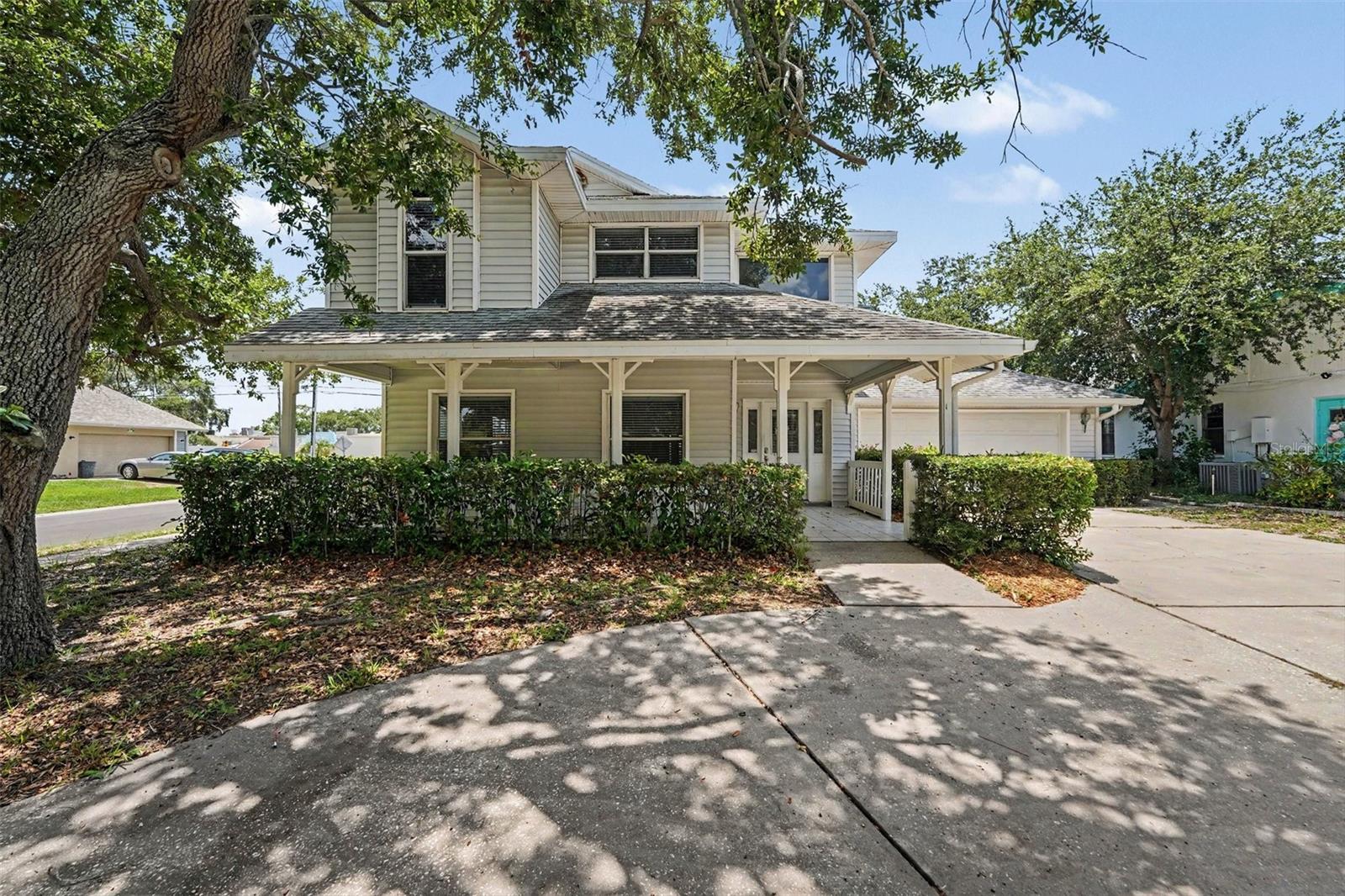 Photo of 9160 136TH WAY SEMINOLE FL 33776