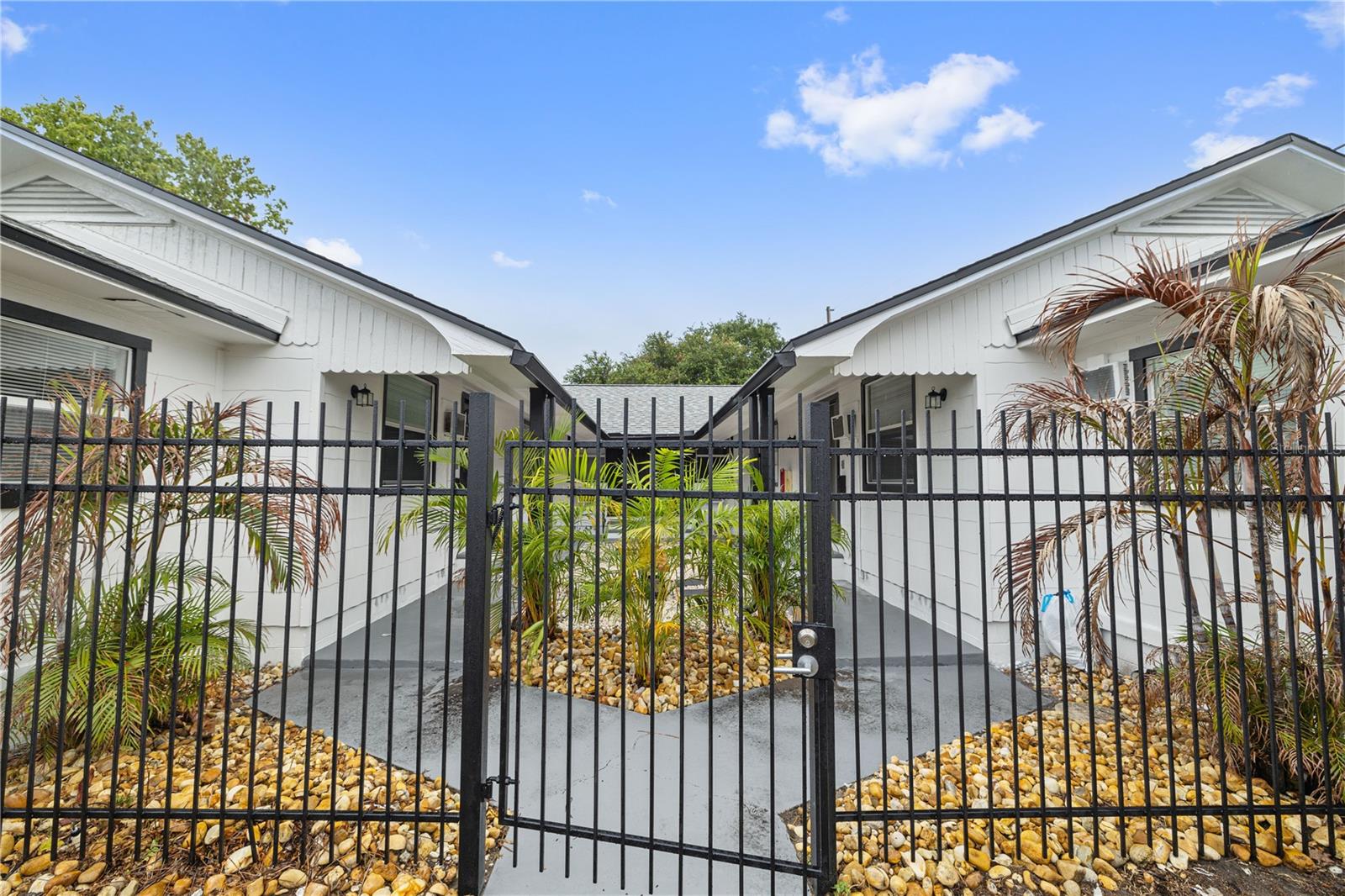 Photo of 917 30TH AVENUE #1 ST PETERSBURG FL 33704