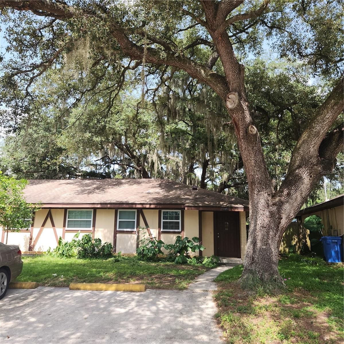 Photo of 1317 EAGLEVIEW DRIVE BRANDON FL 33510