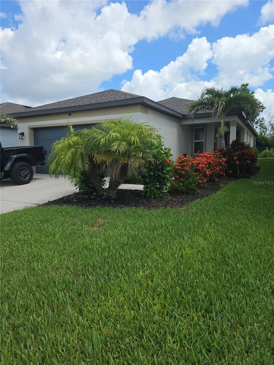 Photo of 8514 ABALONE LOOP PARRISH FL 34219