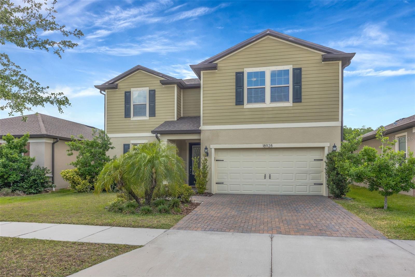 Photo of 18928 WILLOWMORE CEDAR DRIVE LUTZ FL 33558