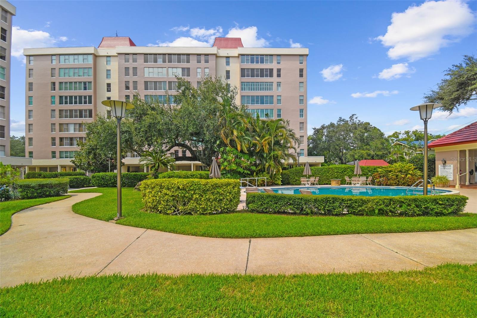 Photo of 2403 S ARDSON PLACE #902B TAMPA FL 33629