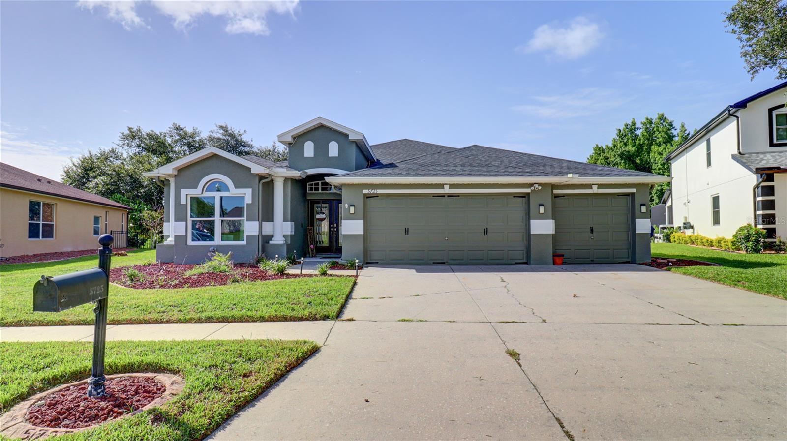 Photo of 5725 JUSTICIA LOOP LAND O LAKES FL 34639