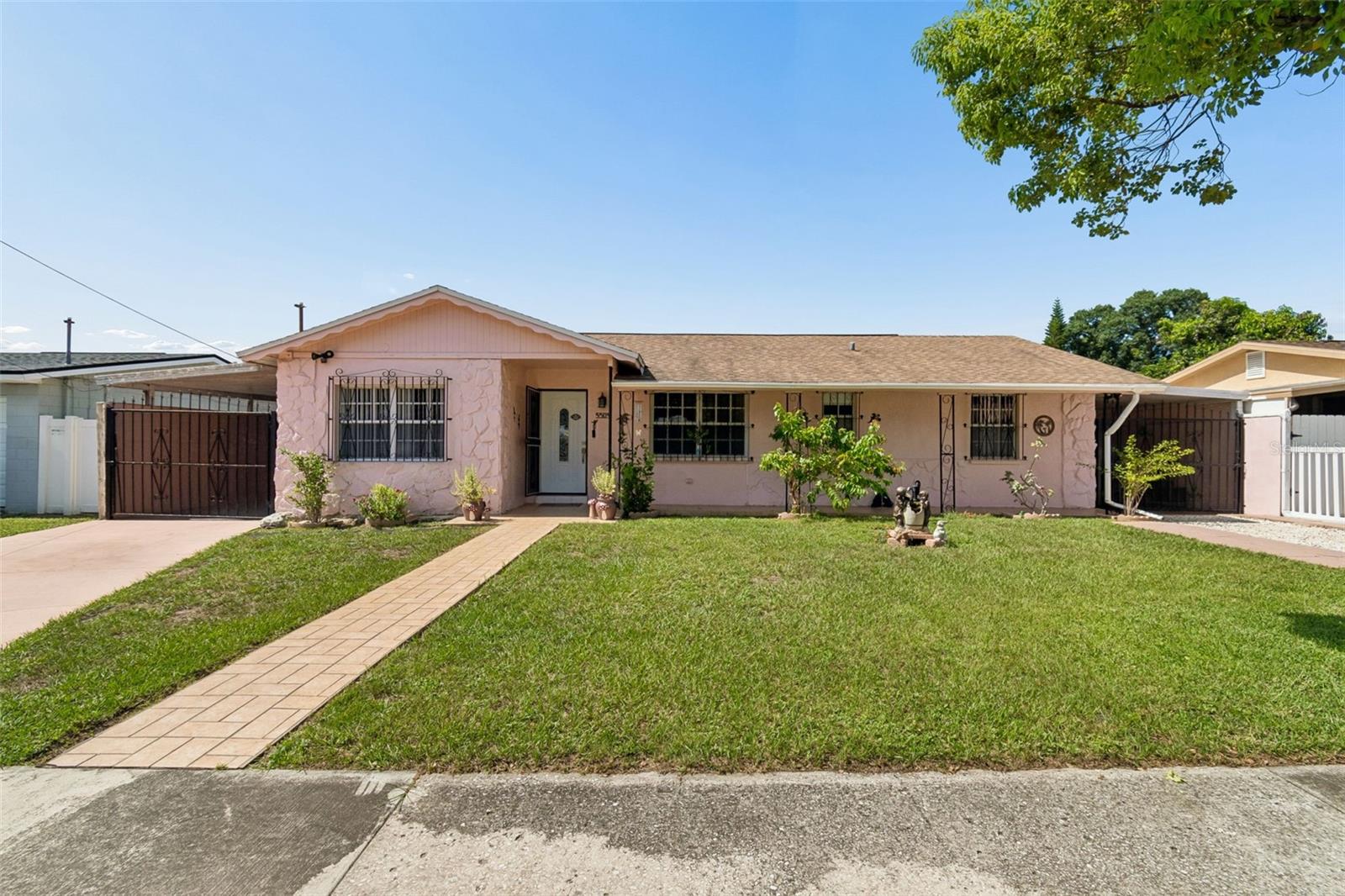 Photo of 3309 W BURKE STREET TAMPA FL 33614