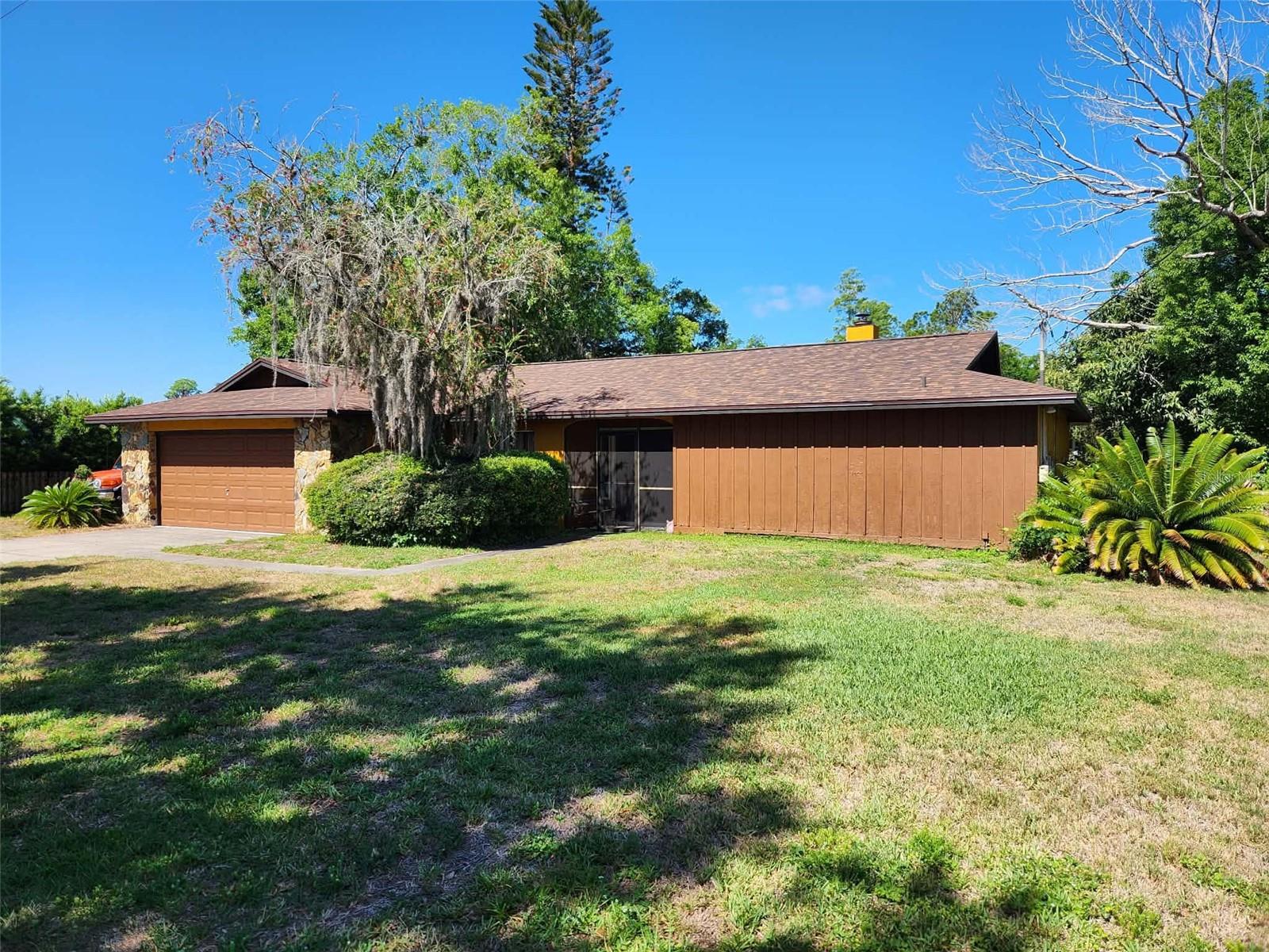Photo of 3215 LAKE SAXON DRIVE LAND O LAKES FL 34639