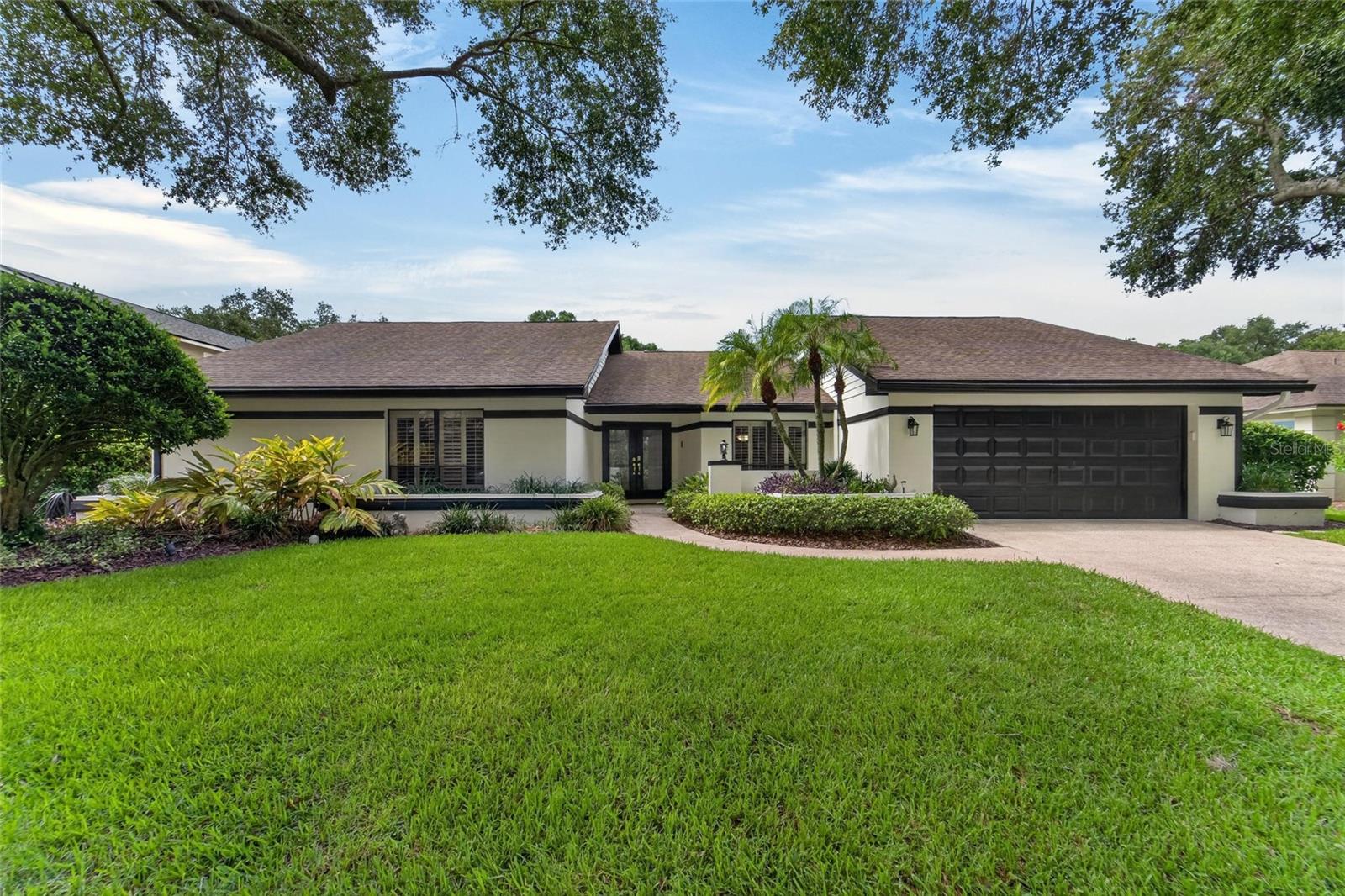 Photo of 14015 SHADY SHORES DRIVE TAMPA FL 33613