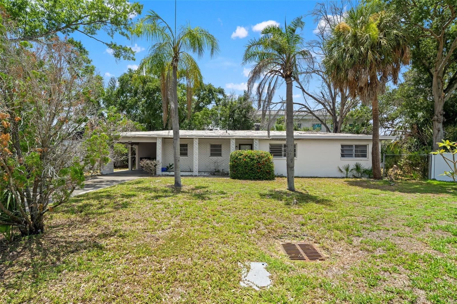 Photo of 4635 W BAY VILLA AVENUE TAMPA FL 33611