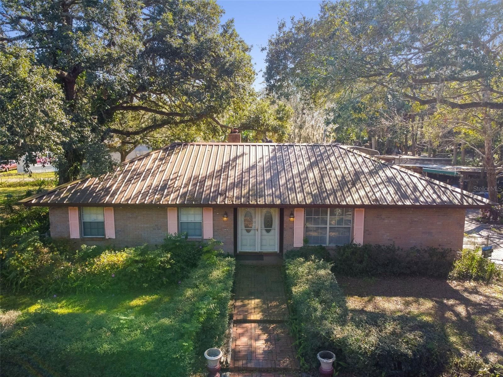 Photo of 10901 MCMULLEN LOOP RIVERVIEW FL 33569