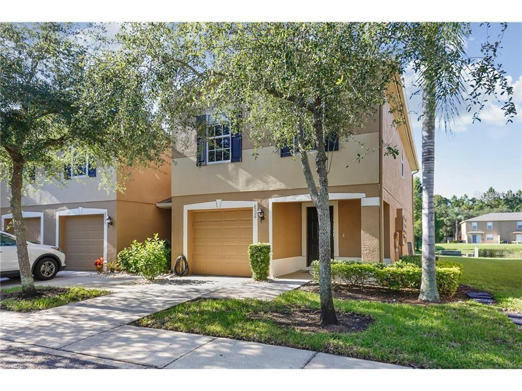 Photo of 8008 SUTTON TERRACE LANE TAMPA FL 33615