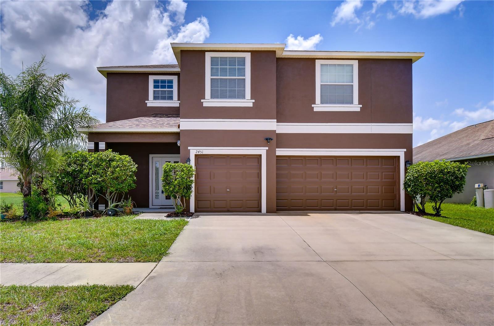 Photo of 2451 DAKOTA ROCK DRIVE RUSKIN FL 33570