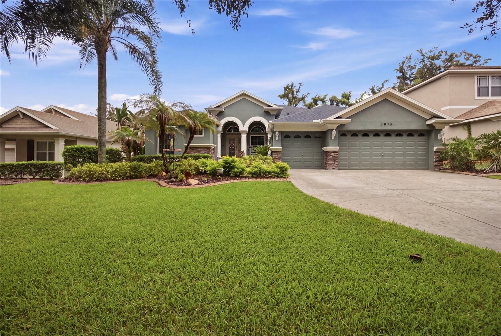 Photo of 2013 RAVEN MANOR DRIVE DOVER FL 33527