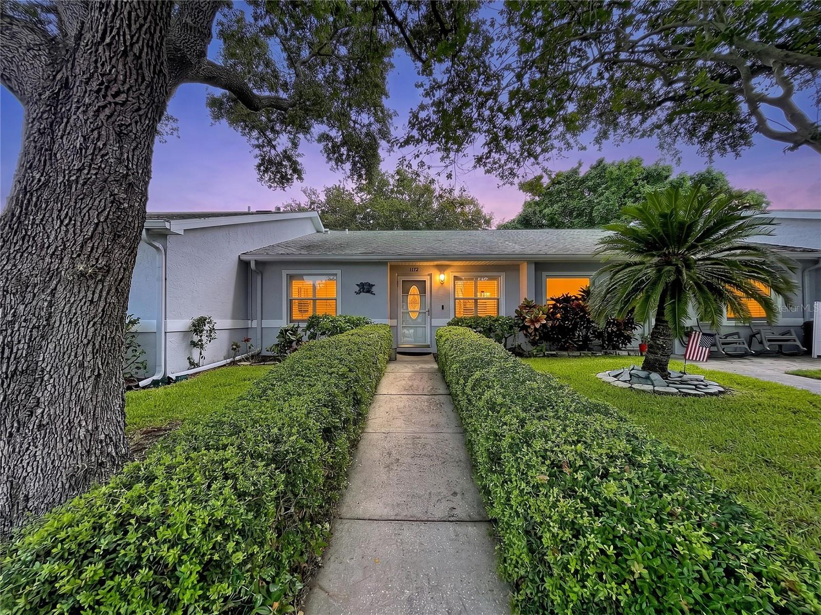 Photo of 1172 SOMERSET CIRCLE DUNEDIN FL 34698