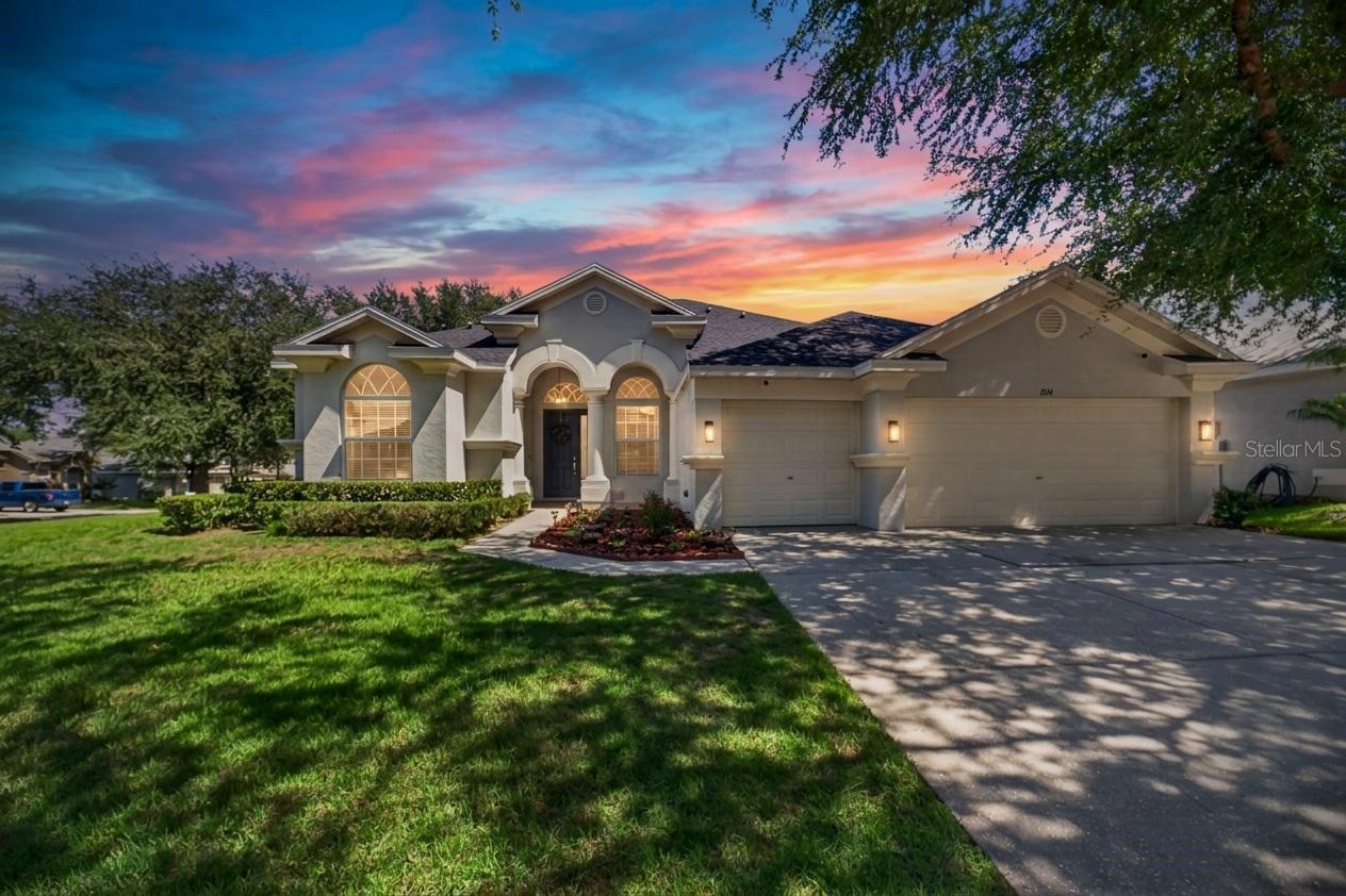 Photo of 1314 ROWANTREE DRIVE DOVER FL 33527