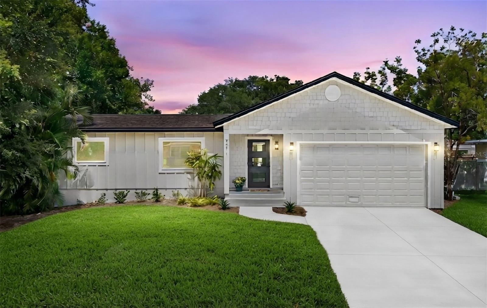 Photo of 7211 ORPINE DRIVE ST PETERSBURG FL 33702