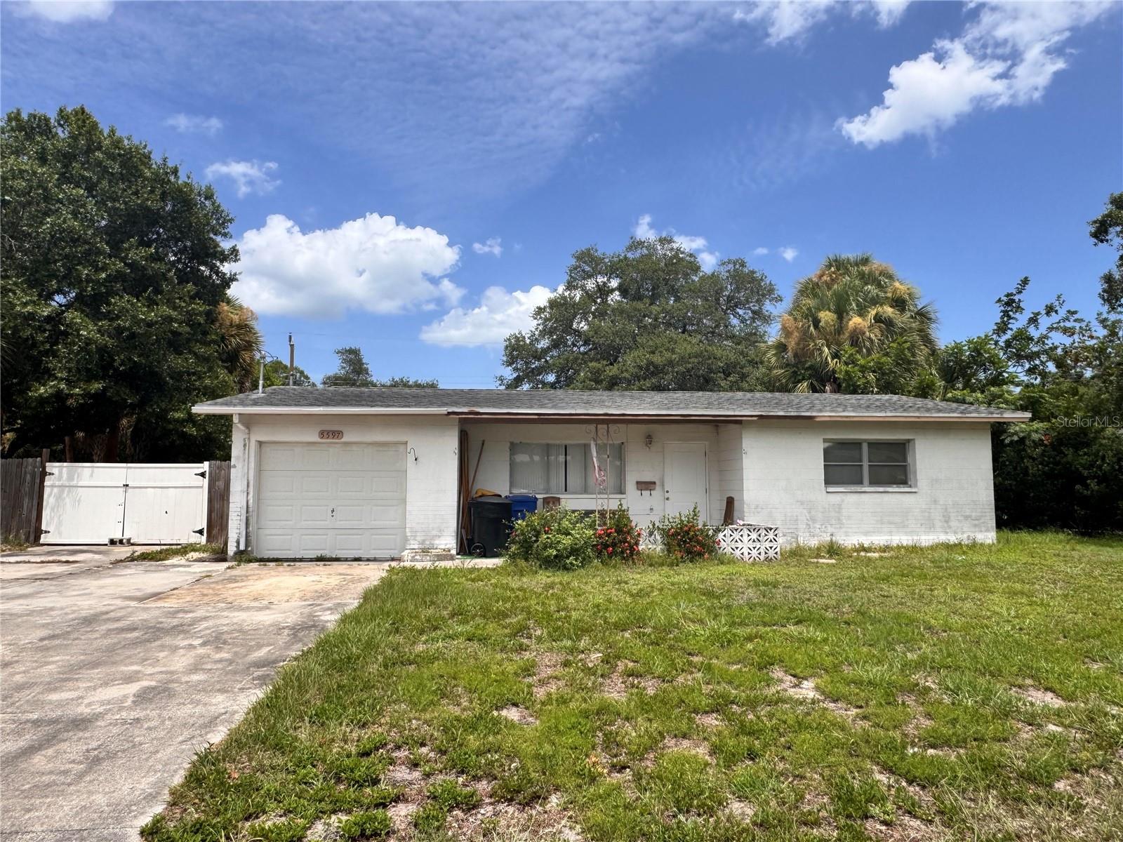Photo of 5597 PERSHING STREET ST PETERSBURG FL 33703