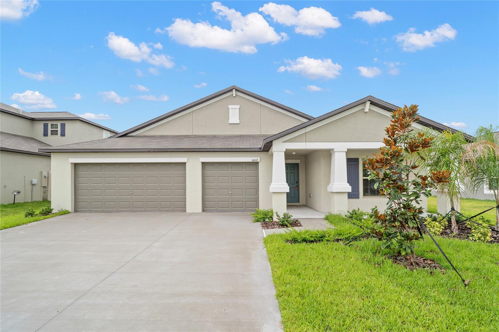 Photo of 16612 CARLTON POND STREET WIMAUMA FL 33598