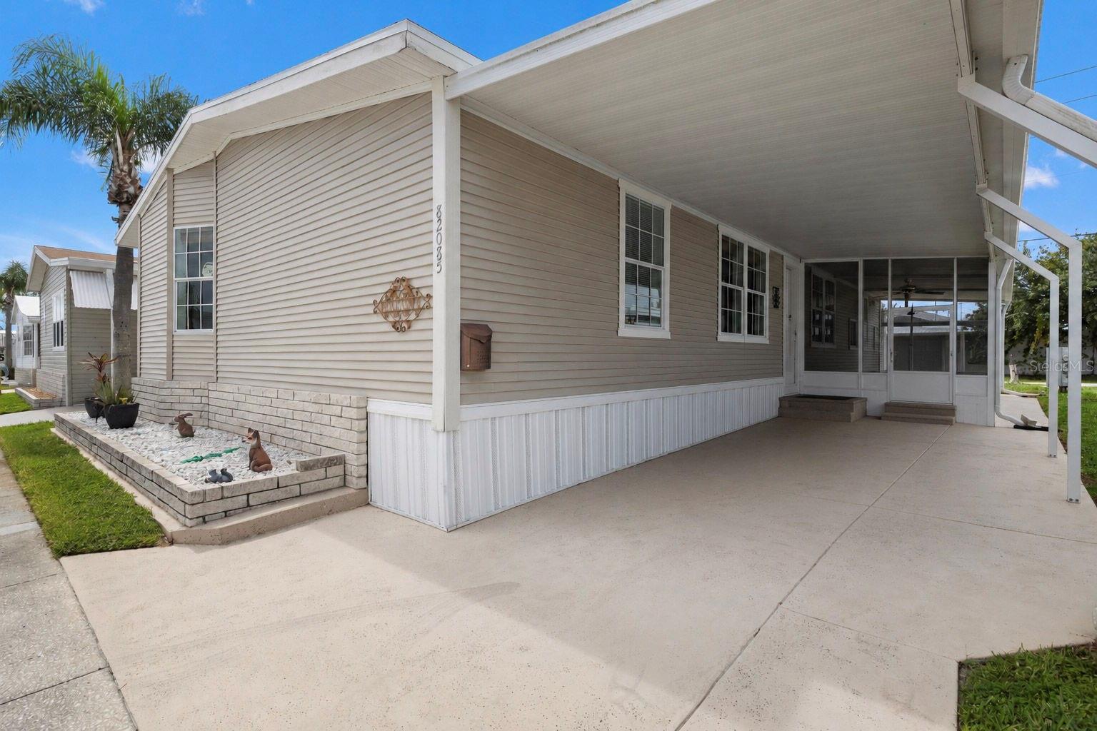 Photo of 82085 1ST AVENUE #85 PINELLAS PARK FL 33781