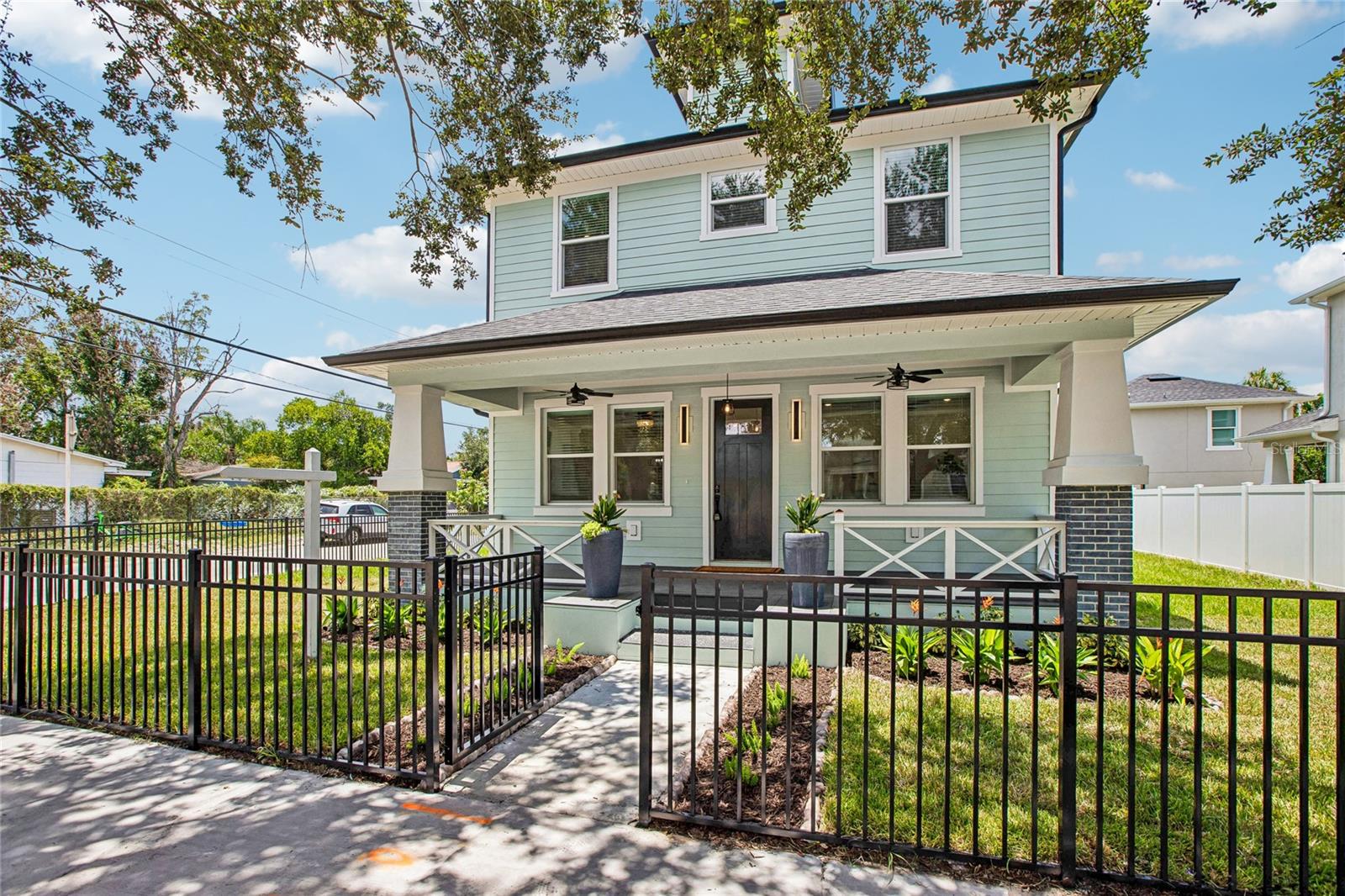 Photo of 406 E CHELSEA STREET TAMPA FL 33603