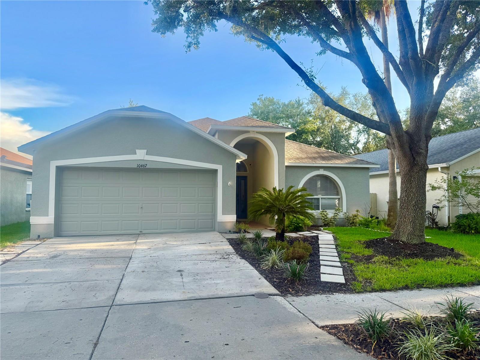 Photo of 10467 LUCAYA DRIVE TAMPA FL 33647