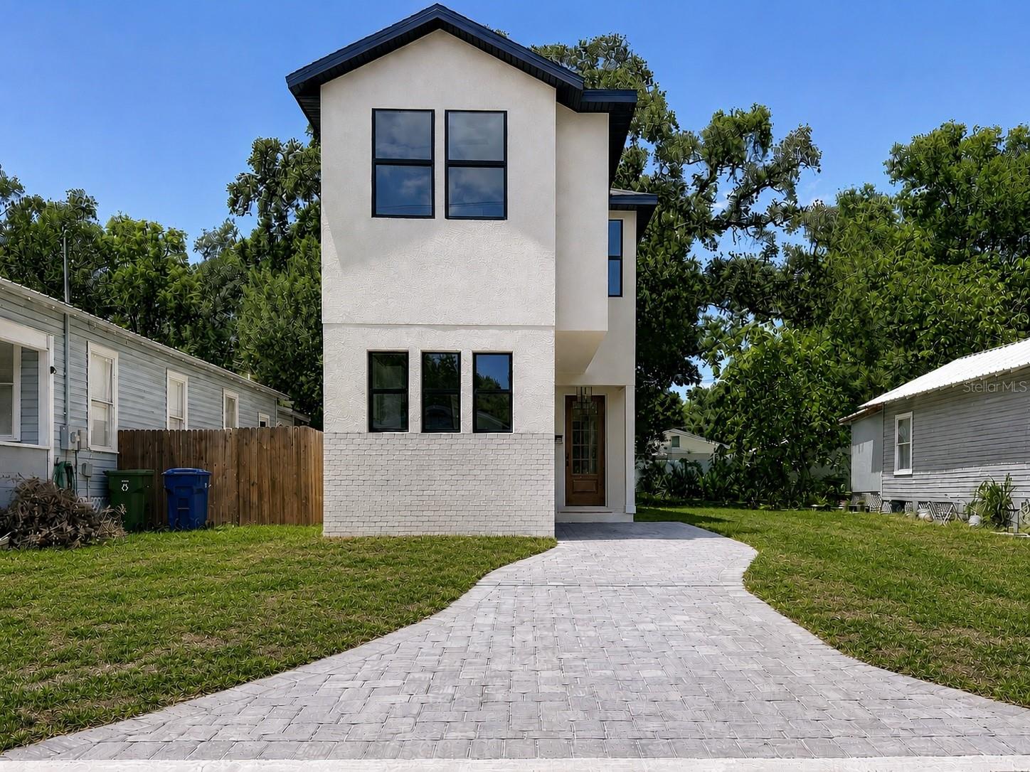 Photo of 2410 E 20TH AVENUE TAMPA FL 33605