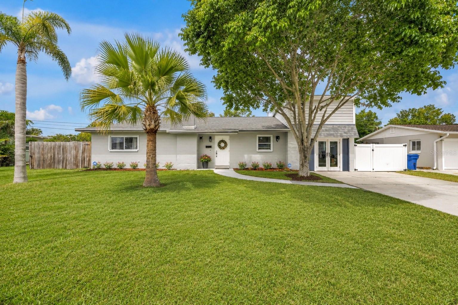 Photo of 6660 17TH STREET ST PETERSBURG FL 33702