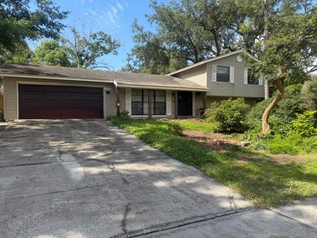 Photo of 6624 BAYBROOKS CIRCLE TAMPA FL 33617