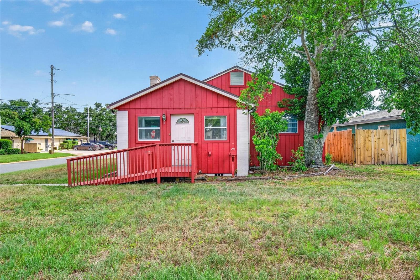 Photo of 2600 25TH AVENUE ST PETERSBURG FL 33713
