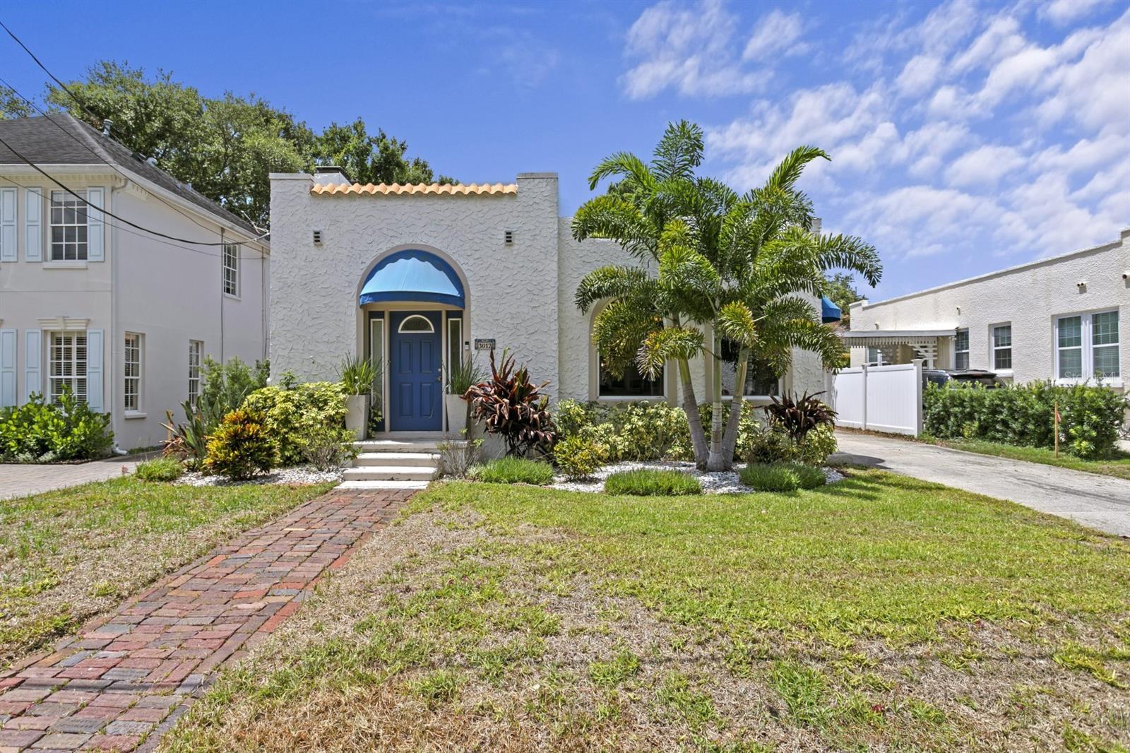 Photo of 3012 W SAN NICHOLAS STREET TAMPA FL 33629