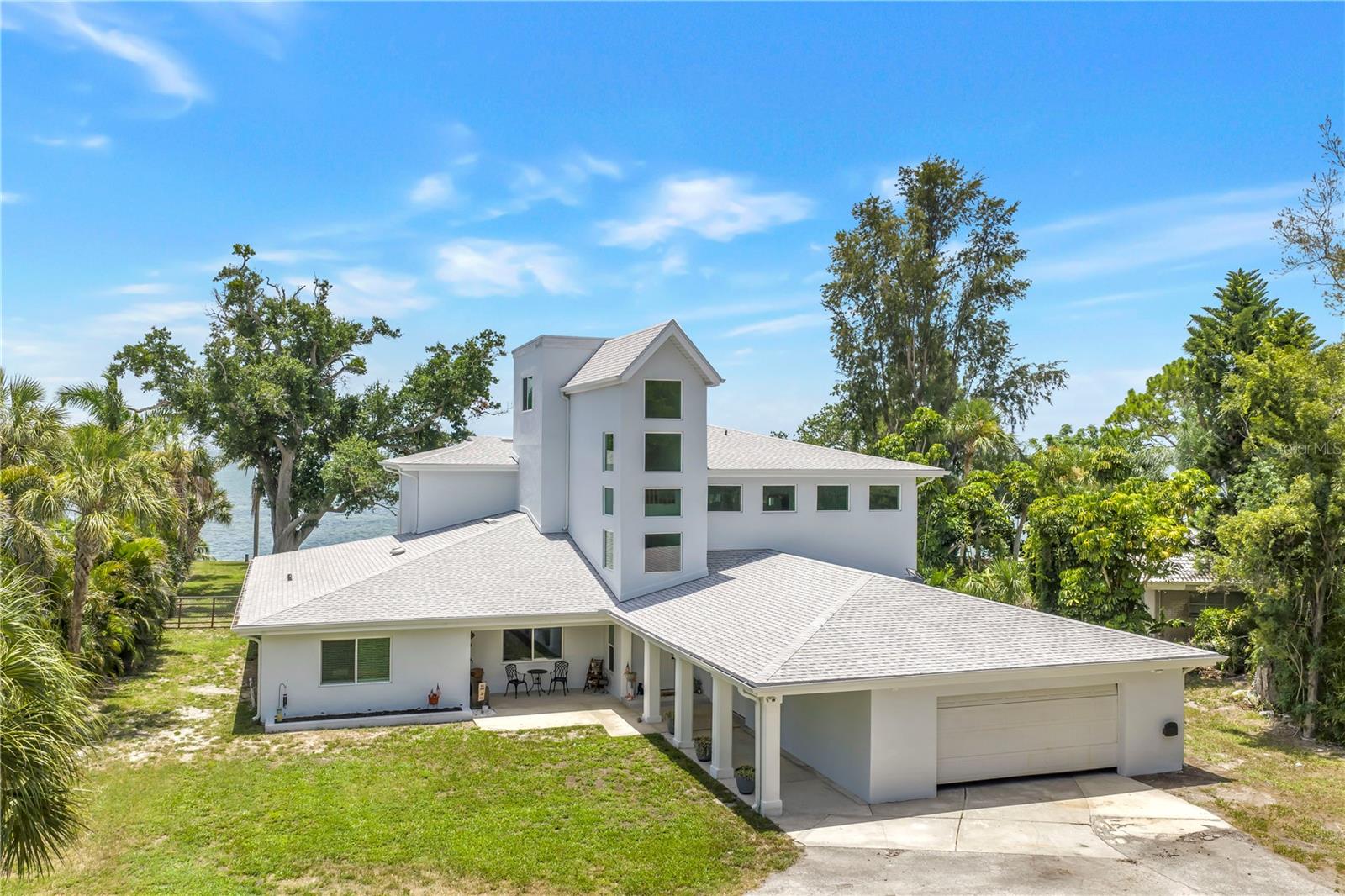 Photo of 2280 PINELLAS POINT DRIVE ST PETERSBURG FL 33712