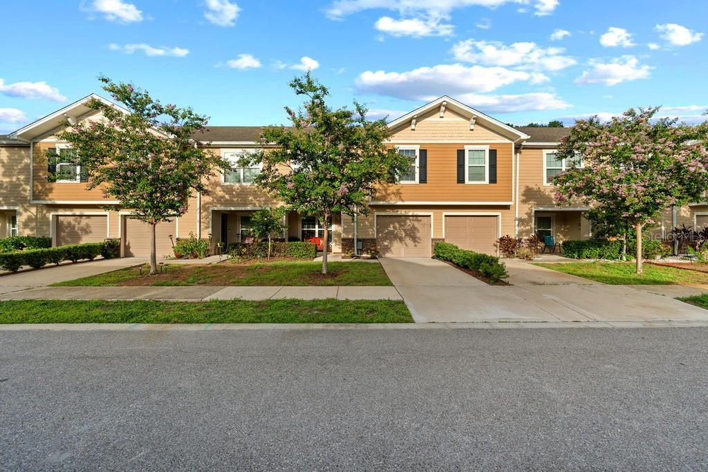 Photo of 10427 RIVERCREST DRIVE RIVERVIEW FL 33578