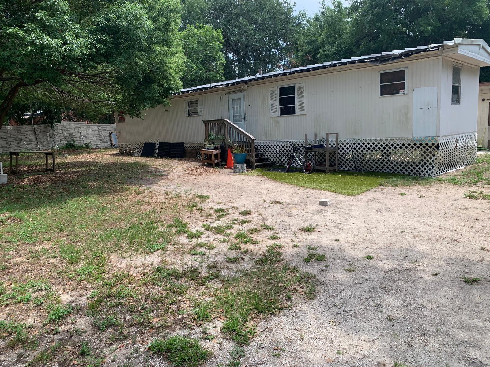Photo of 10803 TUCKAWAY DRIVE THONOTOSASSA FL 33592