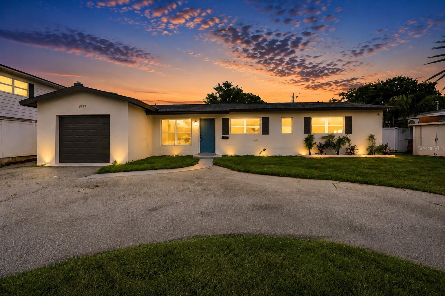 Photo of 6781 33RD AVENUE ST PETERSBURG FL 33710