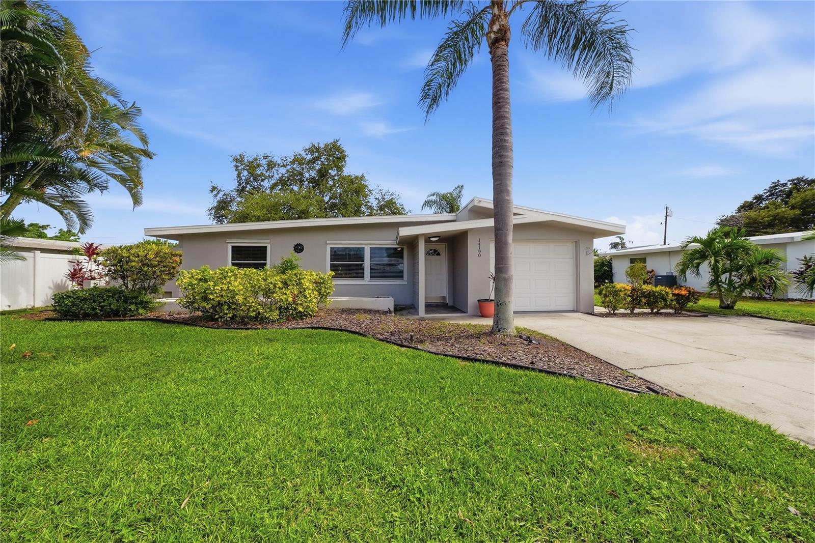 Photo of 14190 PAGE AVENUE LARGO FL 33774