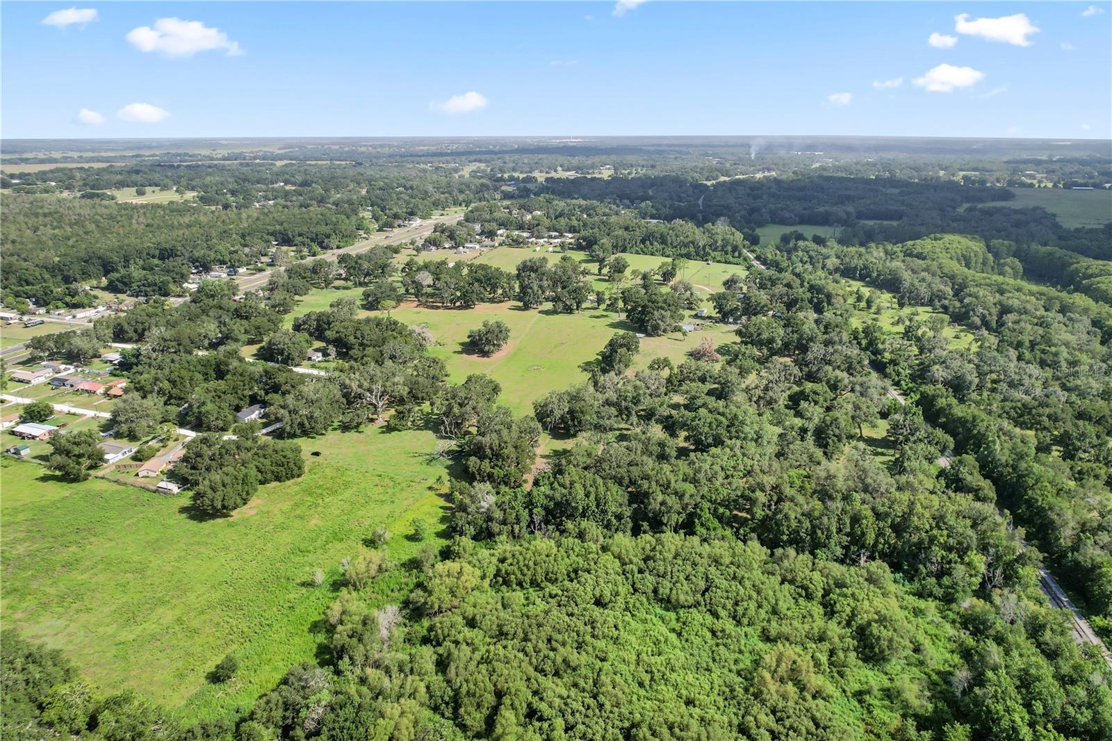 Photo of 37952 CRYSTAL WAY DADE CITY FL 33523