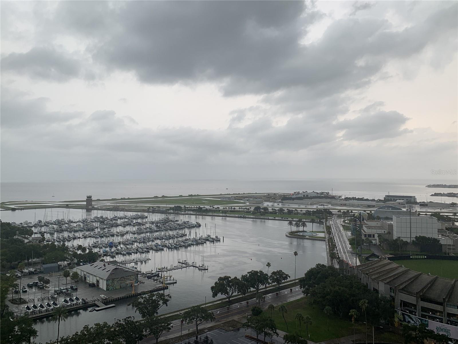 Photo of 1 BEACH DRIVE #1907 ST PETERSBURG FL 33701