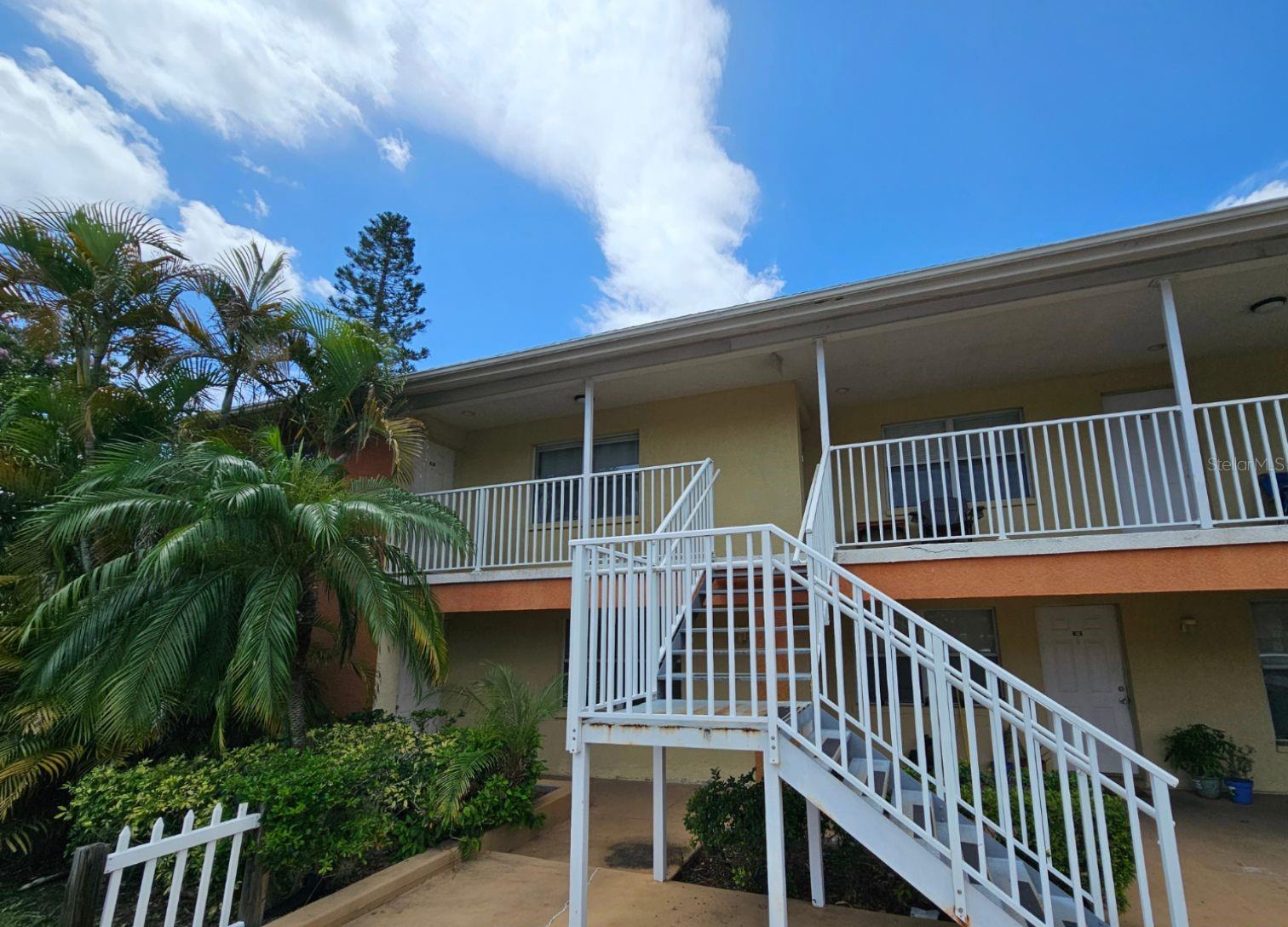 Photo of 117 N EVERGREEN AVENUE #201 CLEARWATER FL 33755