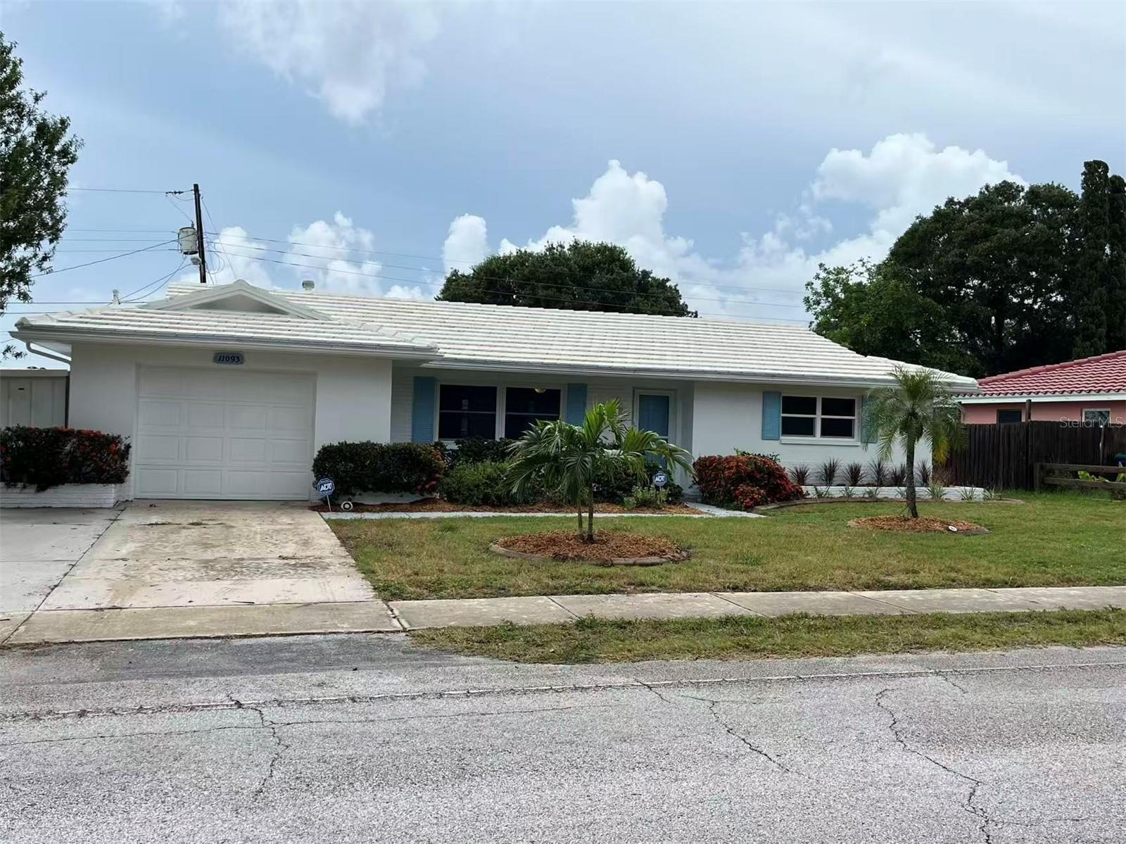 Photo of 11093 54TH AVENUE ST PETERSBURG FL 33708