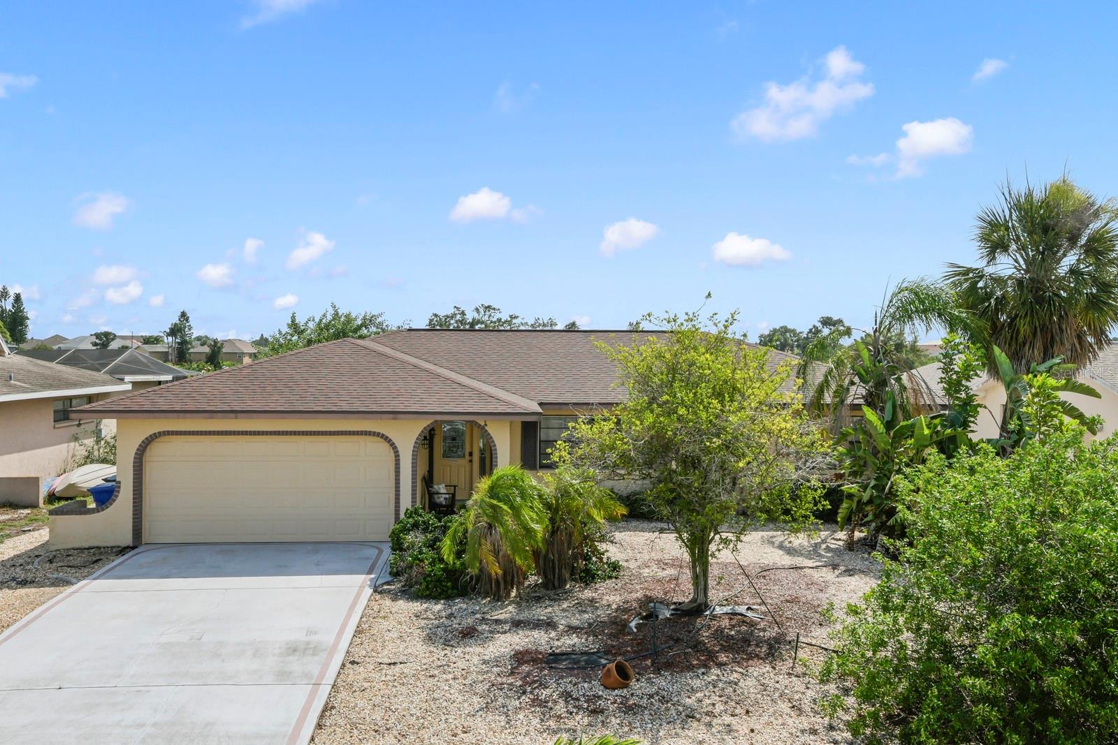 Photo of 744 FLAMINGO DRIVE APOLLO BEACH FL 33572